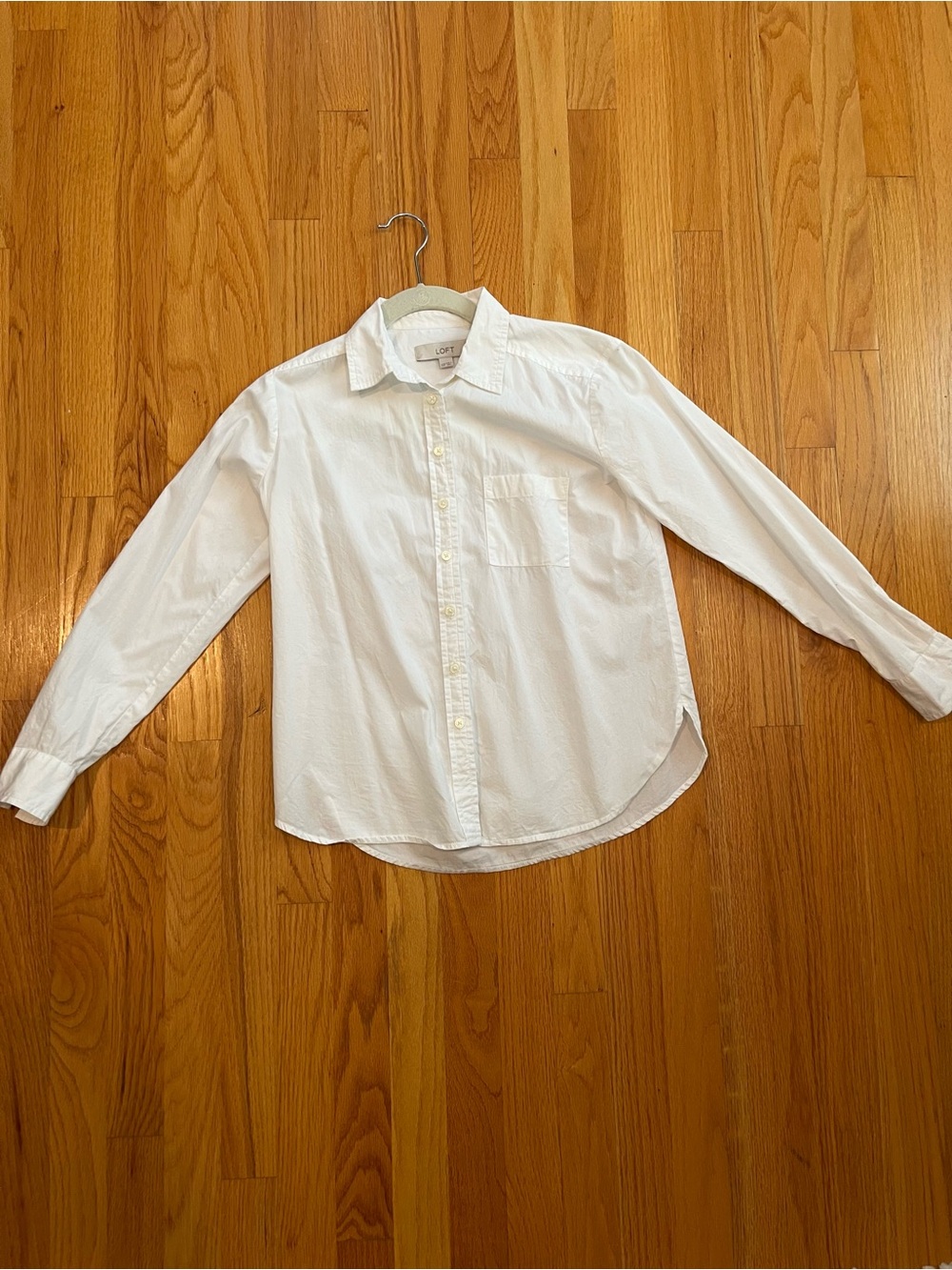 LOFT White Long-Sleeve Button-Down Shirt